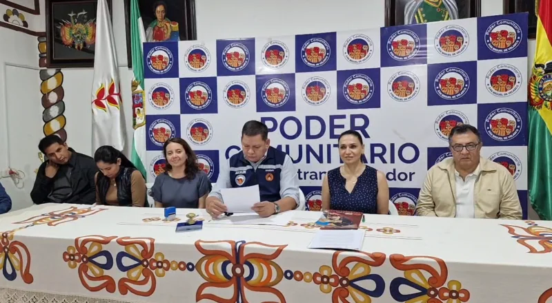 Histórico: Alcalde Pedro Damián asegura inversión de $us 200.000 para salud y empoderamiento de la juventud