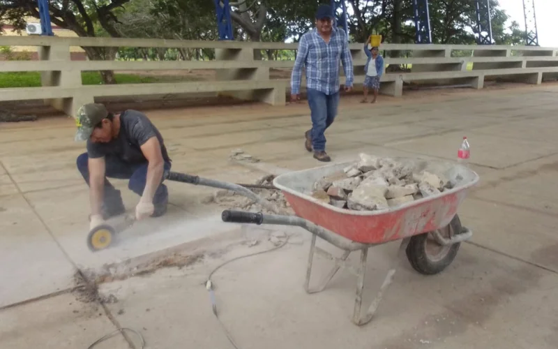 Programa Escuela Saludable: Mantenimiento de Infraestructura U.E. Altamira