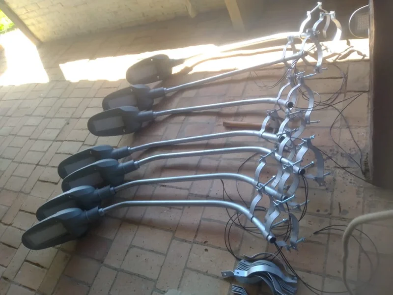 Modernización del Alumbrado Público: Sistema LED en San Antonio de Tacoo